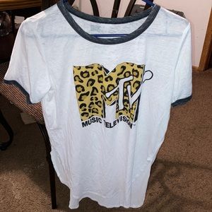 MTV shirt